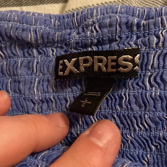 Express Off Shoulder Crop Top - Picture 2 of 4